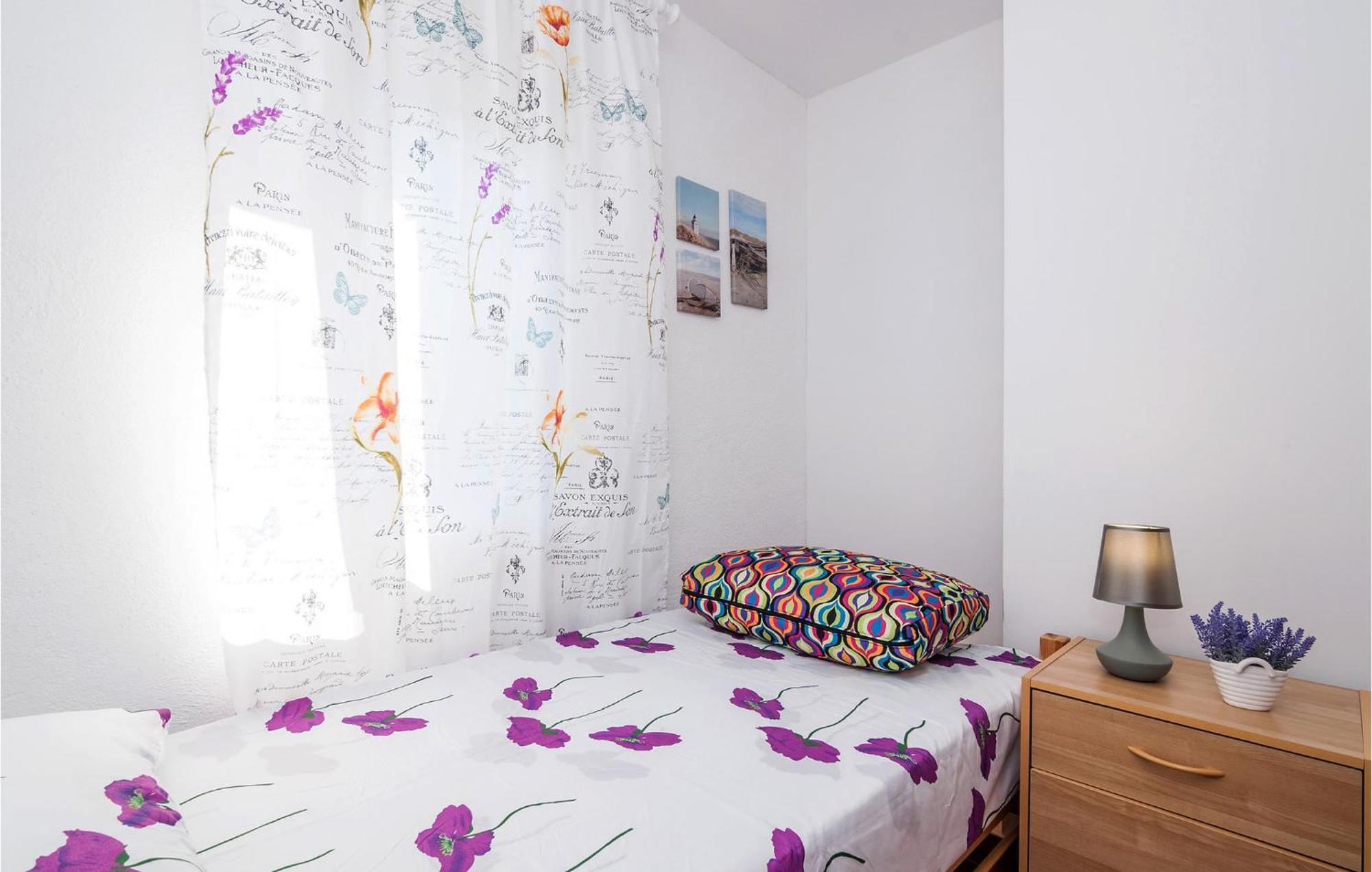 Nice Apartment In Vinjerac With Kitchen Экстерьер фото